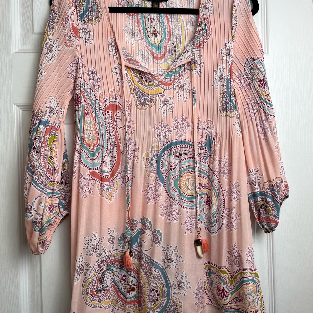 Women’s Paisley Peasant Top in Blush Pink